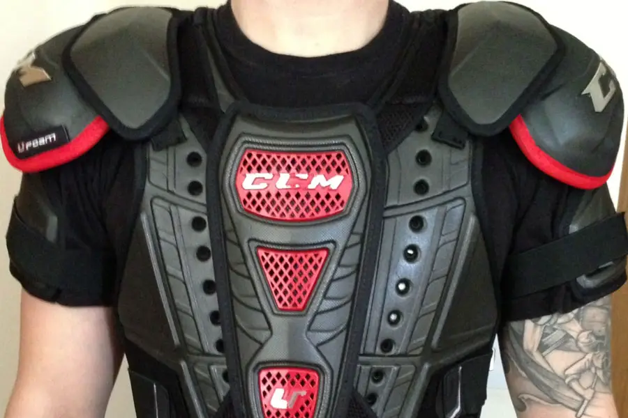 best hockey chest protector